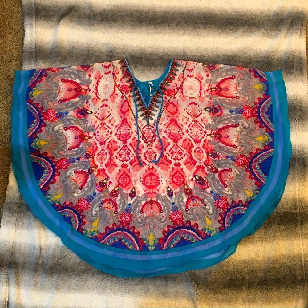 GORGEOUS SHEER JEWLED LACE UP V ROUND TOP‎ - Picture 4 of 10